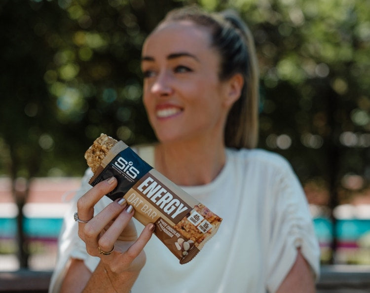 SIS Energy Oat Bar - Box of 12 Bars - White Chocolate Macadamia